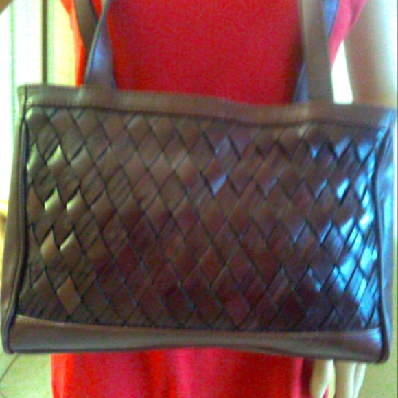 BROWN LEATHER SHOULDER BAG BY CARLO D'SANTI BRAIDED ZIPPER CLOSURE - Picture 7 of 9